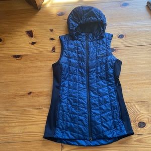 LL Bean PrimaLoft Packaway long vest